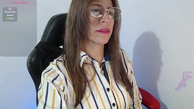 Snapshot of Chayla_Ruiz chatting on 30, 6, 2026 Chayla Ruiz online show from 30, 6, 2026