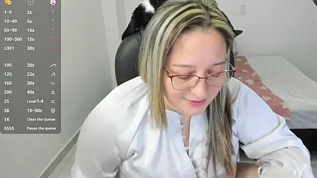 alejandra milf  online show from 21, 11, 2025