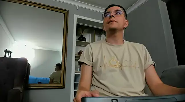 Jhoan saenz online show from 4, 12, 2024