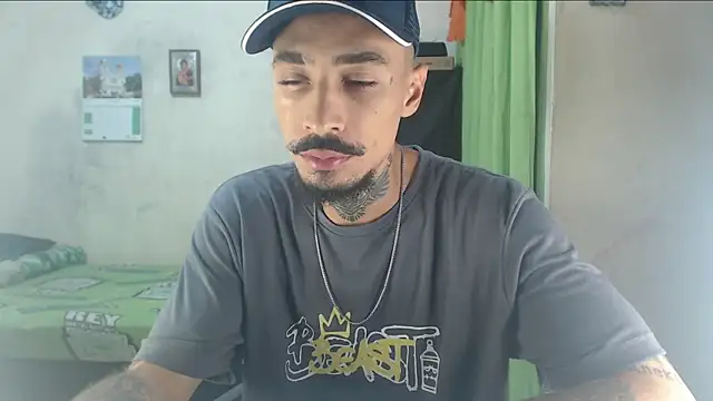 emiliano hottt online show from 10, 6, 2026