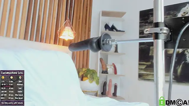 emma liz  online show from 9, 1, 2025