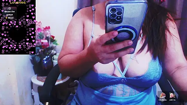 Snapshot of Alliayah_Hollyx chatting on 10, 11, 2025 Alliayah Hollyx online show from 10, 11, 2025