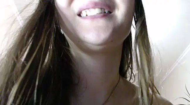 KiraGoldens online show from 10, 12, 2024