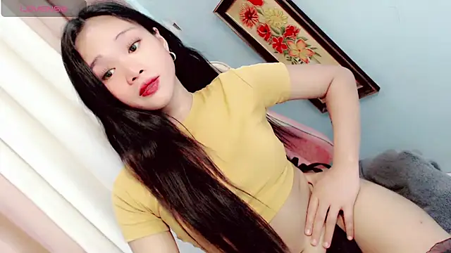 amomentoflust69 online show from 28, 5, 2026