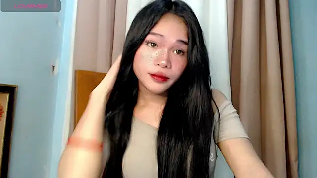 amomentoflust69 online show from 5, 7, 2026