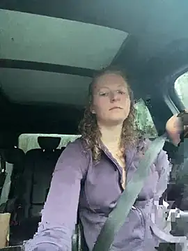 Girlnina-1995 online show from 26, 3, 2026