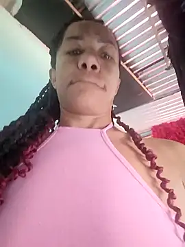 Snapshot of Bigassmommy_x chatting on 4, 2, 2026 Bigassmommy x online show from 4, 2, 2026