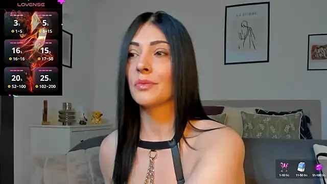 Snapshot of AryaSummersReal chatting on 11, 2, 2025 AryaSummersReal online show from 11, 2, 2025
