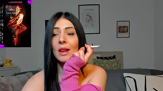 Snapshot of AryaSummersReal chatting on 17, 2, 2025 AryaSummersReal online show from 17, 2, 2025