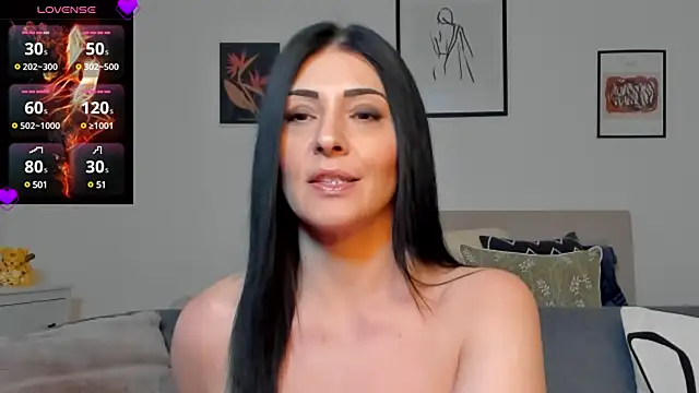 Snapshot of AryaSummersReal chatting on 19, 2, 2025 AryaSummersReal online show from 19, 2, 2025