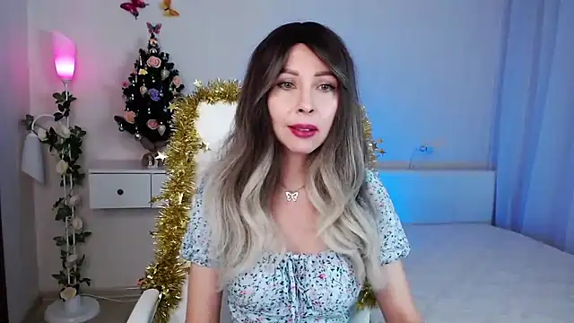 Snapshot of wendifoste chatting on 25, 12, 2024 wendifoste online show from 25, 12, 2024