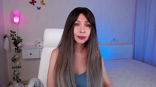 Snapshot of wendifoste chatting on 19, 2, 2025 wendifoste online show from 19, 2, 2025