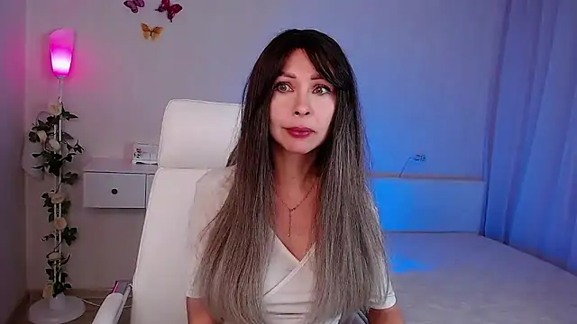 Snapshot of wendifoste chatting on 17, 12, 2025 wendifoste online show from 17, 12, 2025