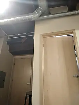 eatmeplease44 online show from 16, 1, 2025