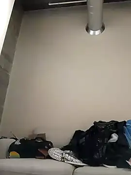 eatmeplease44 online show from 14, 2, 2025