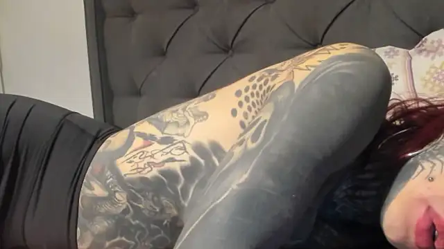 tamarapervert online show from 14, 1, 2026