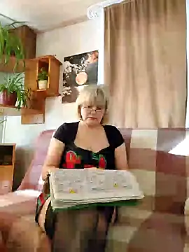 Snapshot of IrmaRose chatting on 19, 2, 2025 IrmaRose online show from 19, 2, 2025