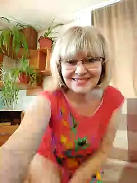 Snapshot of IrmaRose chatting on 5, 3, 2025 IrmaRose online show from 5, 3, 2025