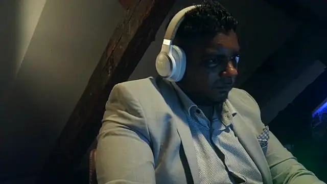 Bandusrilankasexymen online show from 26, 2, 2025