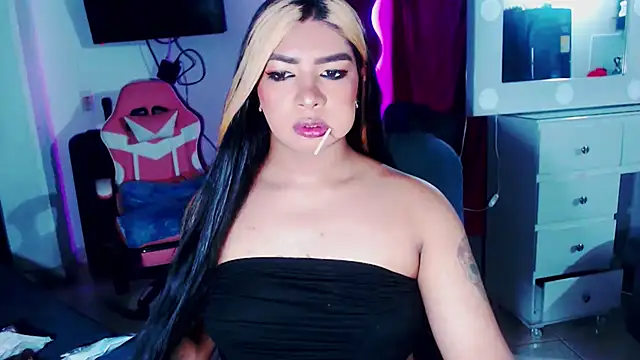 violet bigcock774 online show from 13, 11, 2025