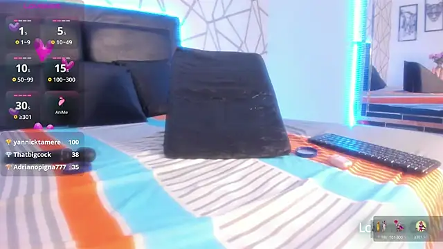 EmilyyRosee  online show from 17, 2, 2025