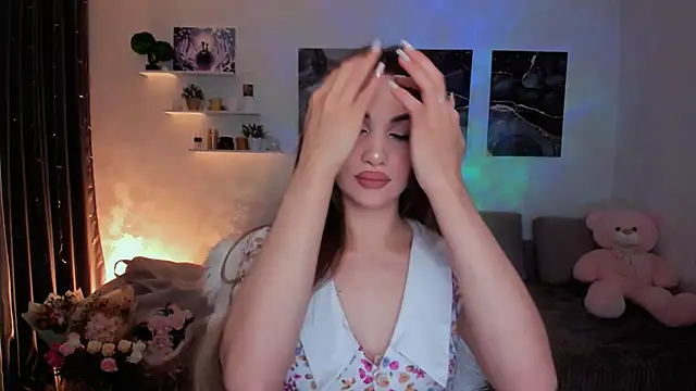 Snapshot of aPieceOfJoy chatting on 15, 12, 2025 aPieceOfJoy online show from 15, 12, 2025