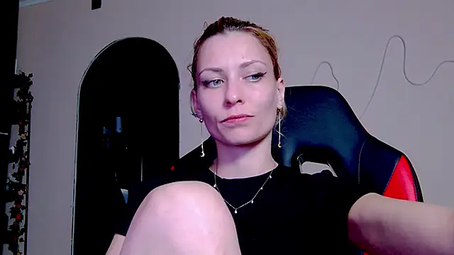 karo123421 online show from 2, 11, 2025