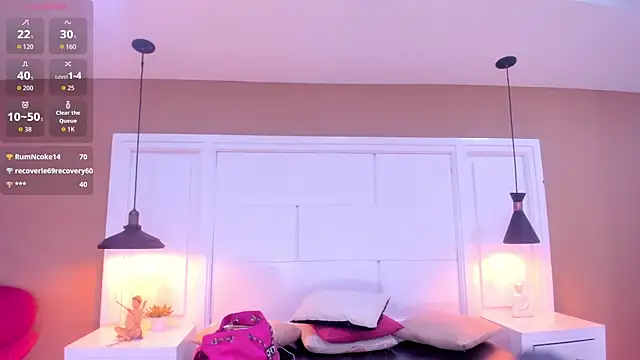 SilvanaCapelli online show from 12, 10, 2025