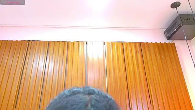 SilvanaCapelli online show from 15, 11, 2025