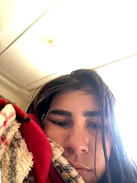 Snapshot of iarinhalatina chatting on 29, 9, 2025 iarinhalatina online show from 29, 9, 2025