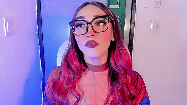 LeyXandrabraz online show from 8, 3, 2025