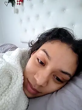 Snapshot of Leaberry chatting on 6, 1, 2026 Leaberry online show from 6, 1, 2026