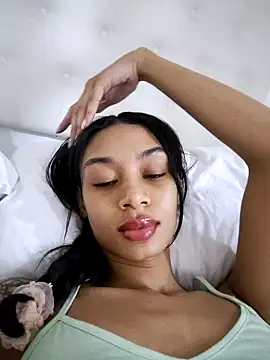 Snapshot of Leaberry chatting on 13, 2, 2026 Leaberry online show from 13, 2, 2026