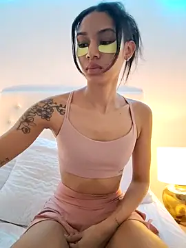 Snapshot of Leaberry chatting on 24, 2, 2026 Leaberry online show from 24, 2, 2026