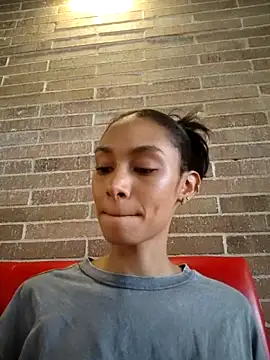 Snapshot of Leaberry chatting on 27, 2, 2026 Leaberry online show from 27, 2, 2026