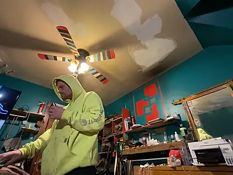 charactrzero online show from 22, 12, 2024