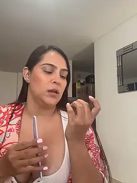 kendall 52 online show from 2, 10, 2025