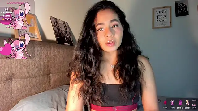 Snapshot of valeryvegas_2 chatting on 21, 9, 2025 valeryvegas 2 online show from 21, 9, 2025