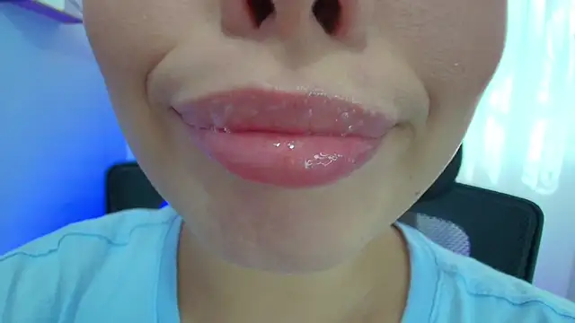 Snapshot of lisbet21x chatting on 10, 2, 2025 lisbet21x online show from 10, 2, 2025
