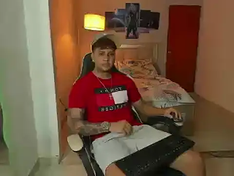 Snapshot of Jake_simons chatting on 18, 12, 2024 Jake simons online show from 18, 12, 2024