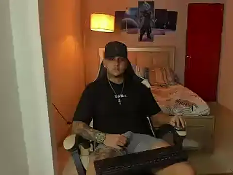 Snapshot of Jake_simons chatting on 20, 12, 2024 Jake simons online show from 20, 12, 2024