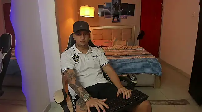 Snapshot of Jake_simons chatting on 11, 1, 2025 Jake simons online show from 11, 1, 2025