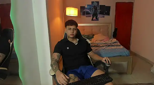 Snapshot of Jake_simons chatting on 22, 1, 2025 Jake simons online show from 22, 1, 2025