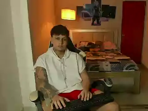 Snapshot of Jake_simons chatting on 18, 2, 2025 Jake simons online show from 18, 2, 2025