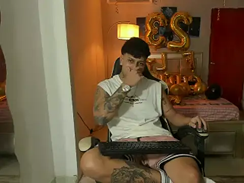 Snapshot of Jake_simons chatting on 27, 2, 2025 Jake simons online show from 27, 2, 2025