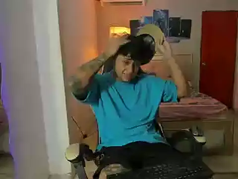 Snapshot of Jake_simons chatting on 11, 3, 2025 Jake simons online show from 11, 3, 2025