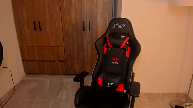 Snapshot of Jake_simons chatting on 10, 9, 2025 Jake simons online show from 10, 9, 2025