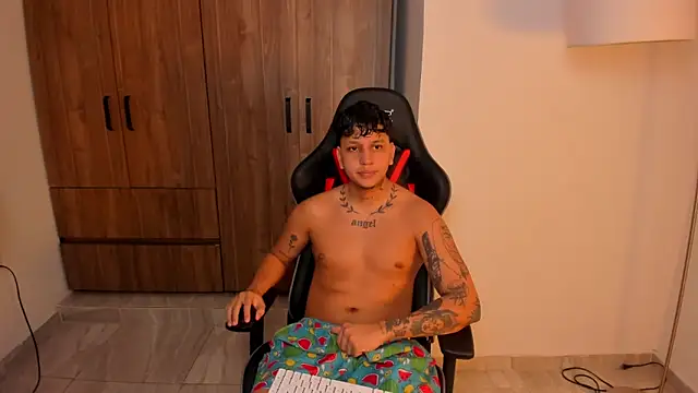 Snapshot of Jake_simons chatting on 20, 9, 2025 Jake simons online show from 20, 9, 2025