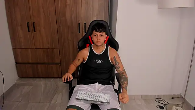 Snapshot of Jake_simons chatting on 24, 9, 2025 Jake simons online show from 24, 9, 2025