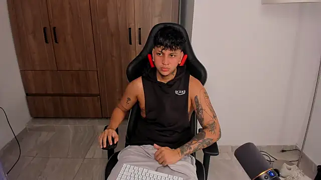 Snapshot of Jake_simons chatting on 26, 9, 2025 Jake simons online show from 26, 9, 2025